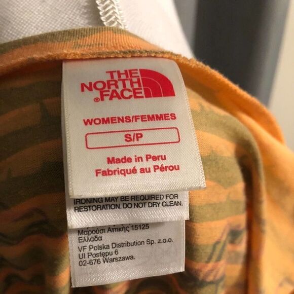 ⭐️3 for $10⭐️ The North Face Orange Floral Striped Tee - Picture 2 of 8